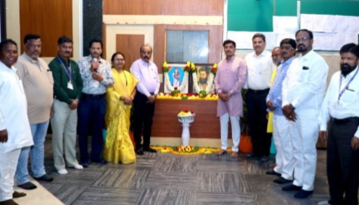 क्रांतीगुरु लहुजी वस्ताद साळवे आणि क्रांतिवीर वासुदेव बळवंत फडके यांचे देशासाठी दिलेले योगदान देशभक्तीची सतत प्रेरणा देत राहील 